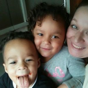 Meet your Posher, Felicia